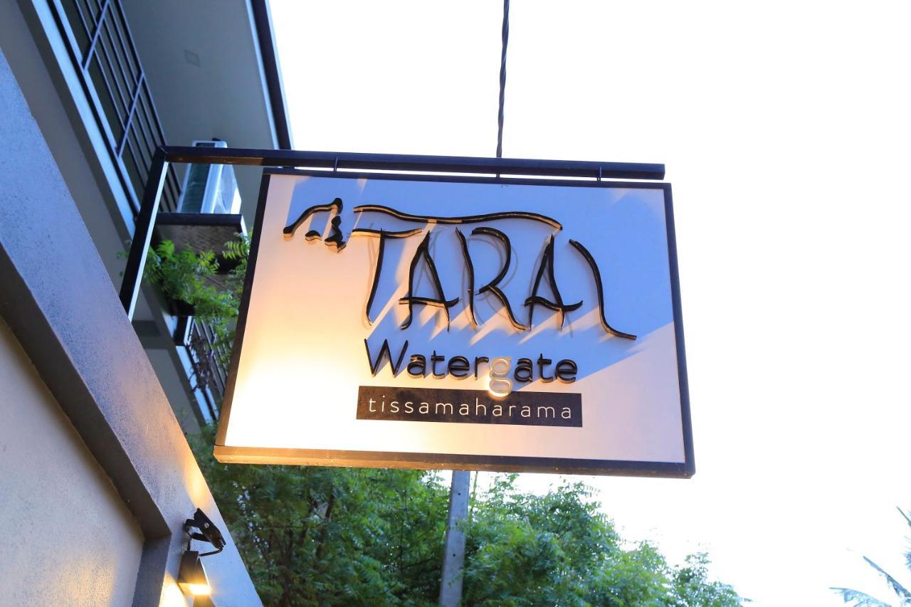 Tara Watergate Hotel Tissamaharama Bagian luar foto